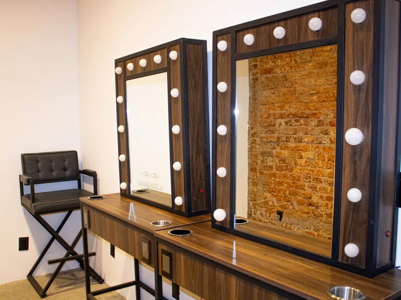 Camerinos VIP y Estación de Maquillaje