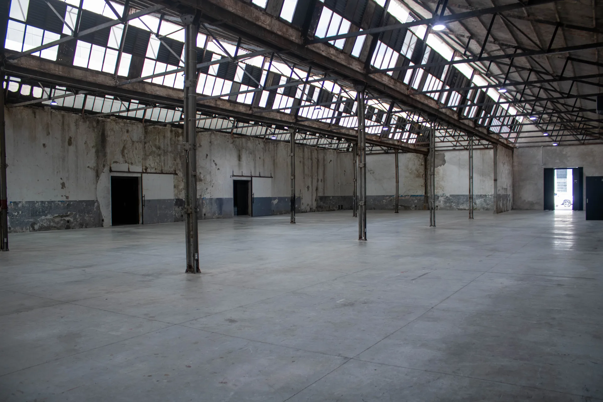 Planta libre y altura monumental para producciones - La Maravilla Studios