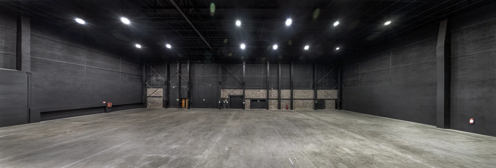 Panorámica de gran formato para montajes y filmaciones de alta escala - La Maravilla Studios